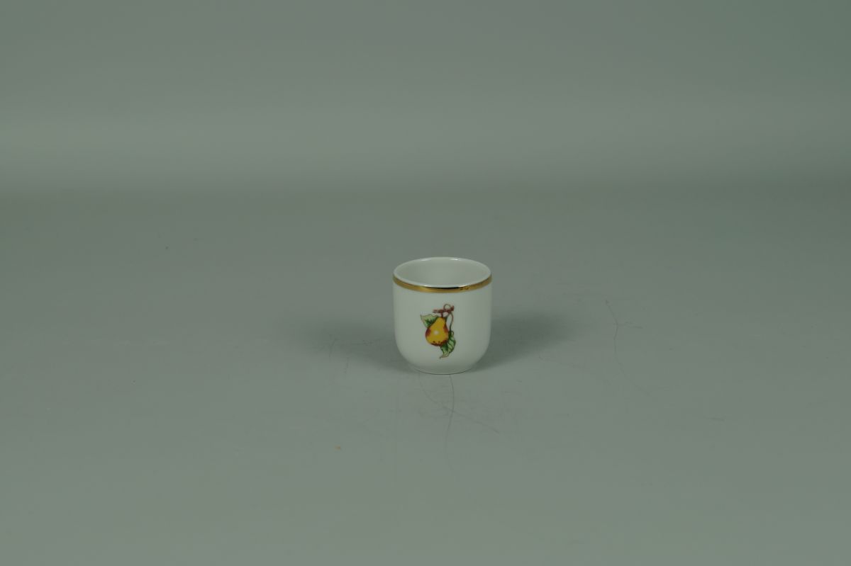 Pear, brandy cup