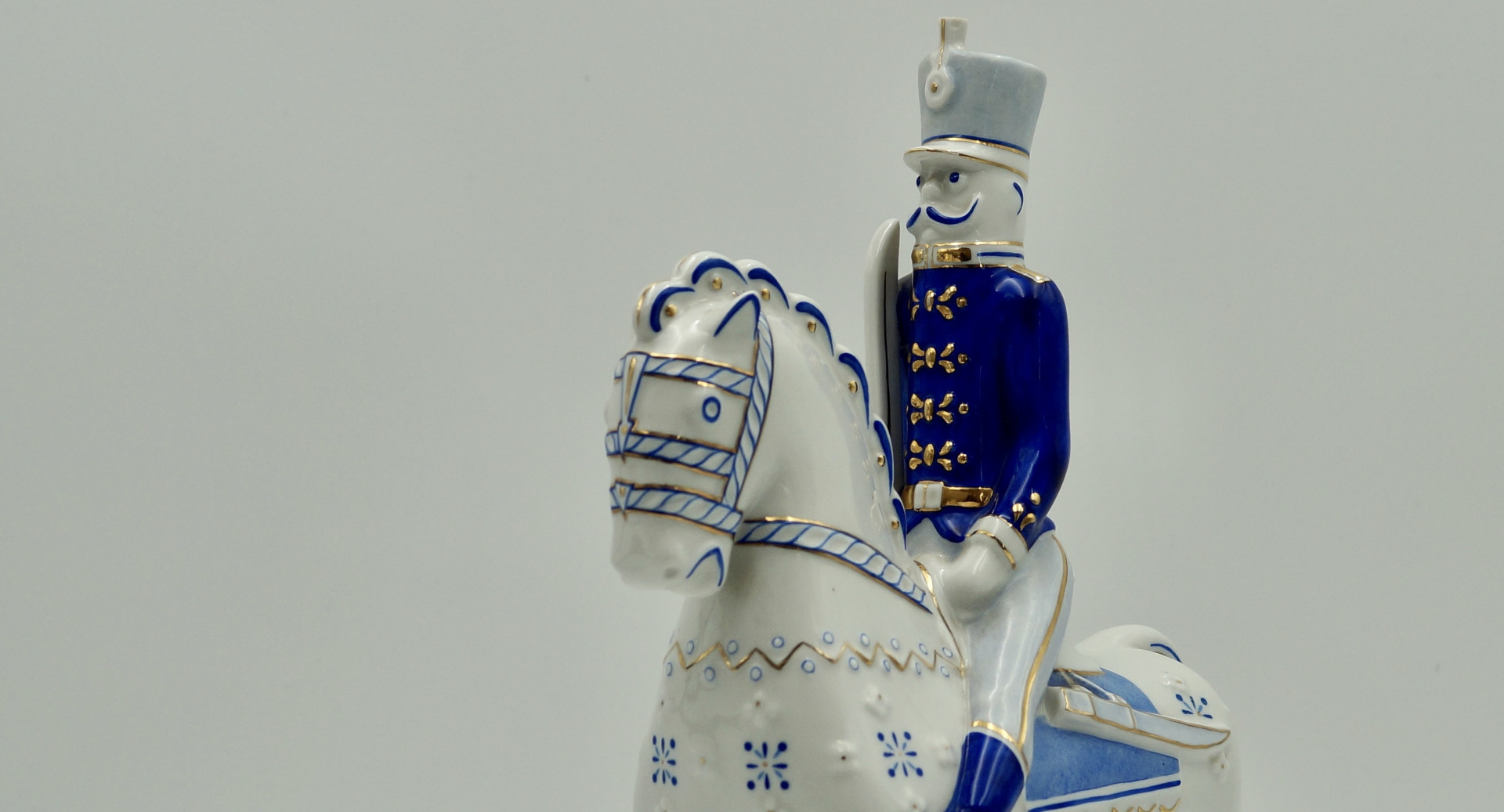 Petőfi200 – János vitéz porcelánból kép